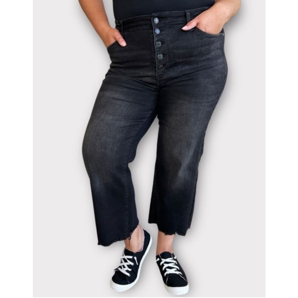 Judy Blue Eleanor cropped ankle raw hem black washed denim jeans 18W - Picture 2 of 7